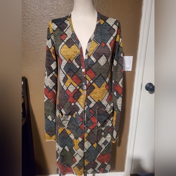 PaoLino Jackets & Blazers - Women's abstract button up duster.